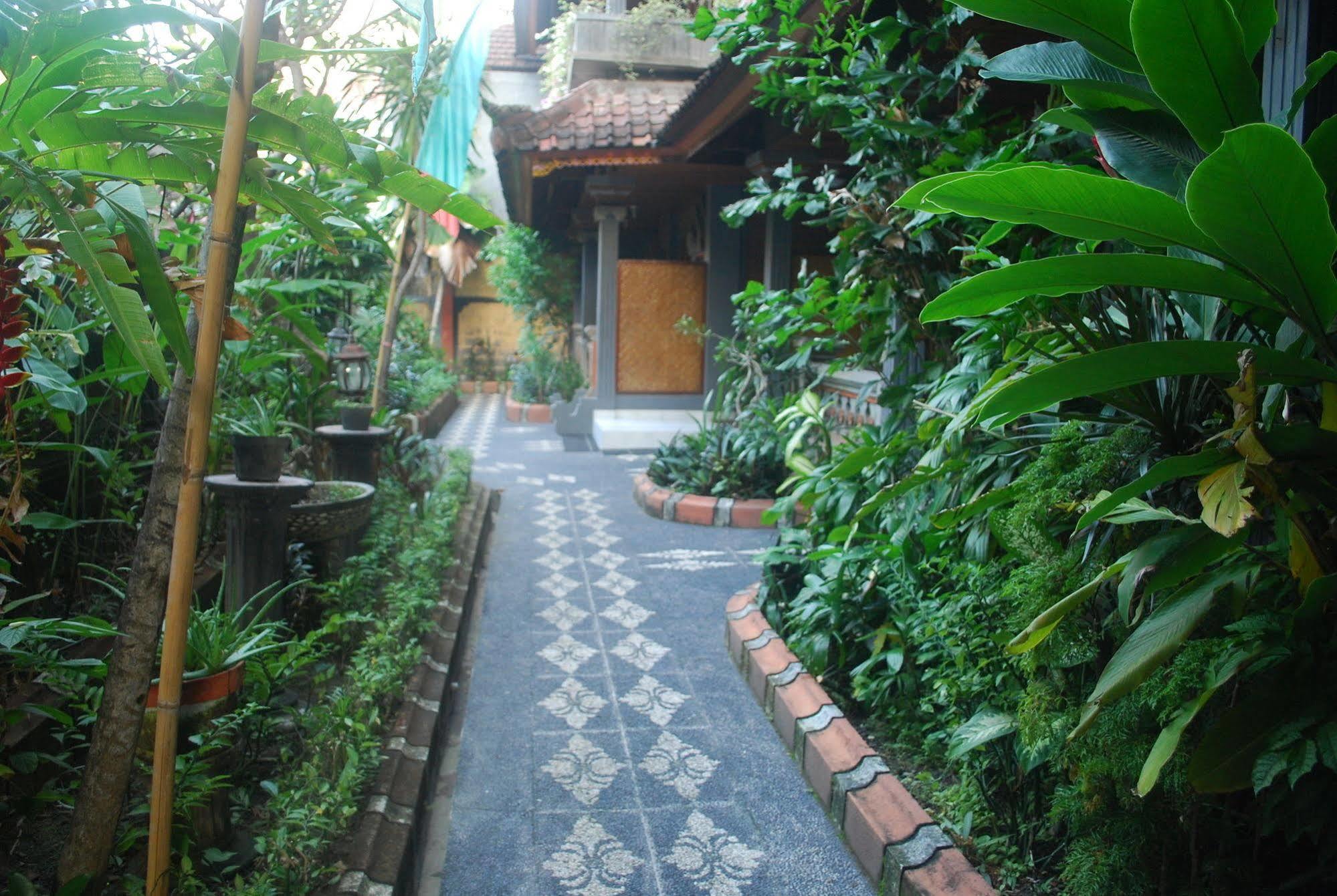 Hotel Sorga Cottages Kuta  Ngoại thất bức ảnh